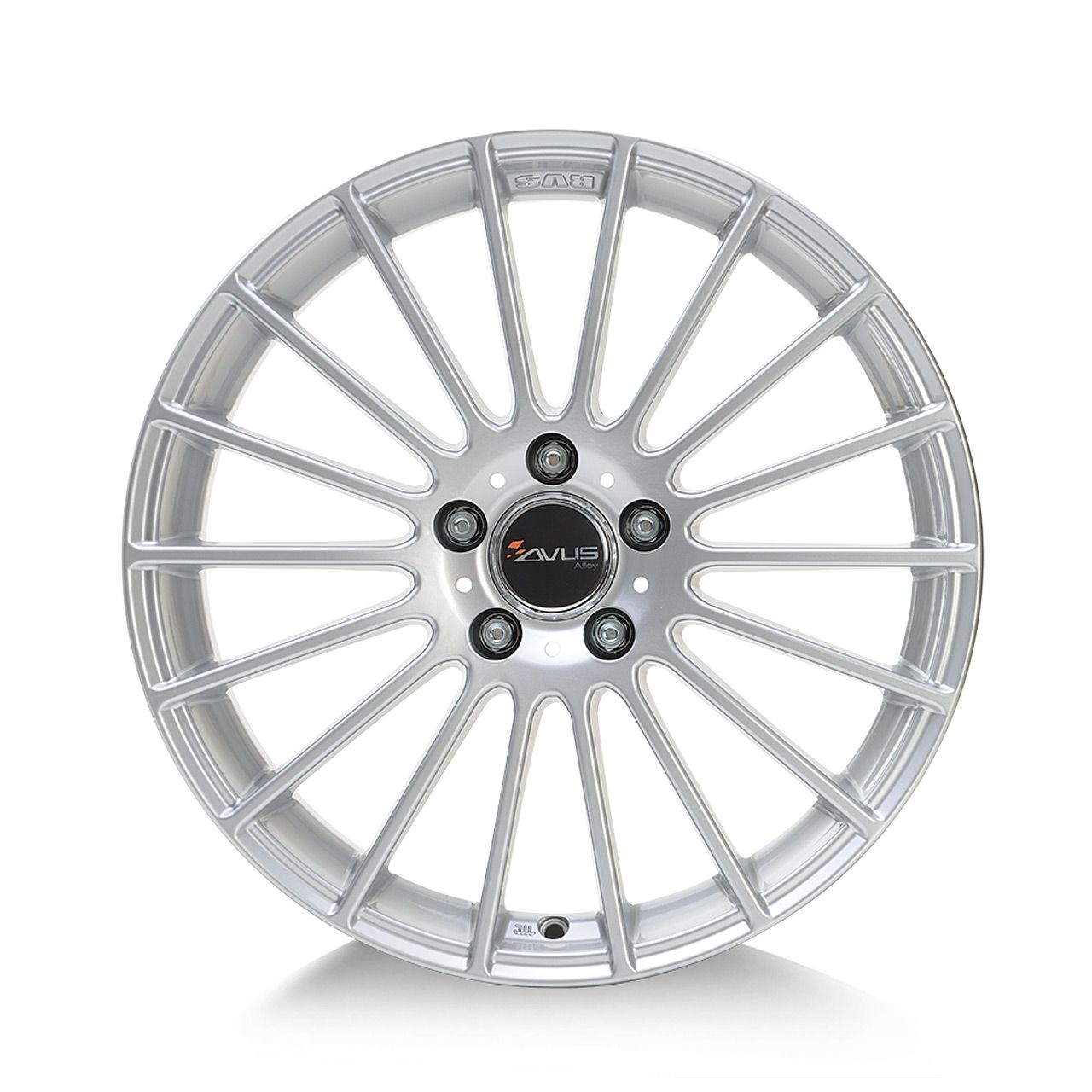 AVUS RACING AC-M03 hyper silver 8.0Jx18 5x112 ET35